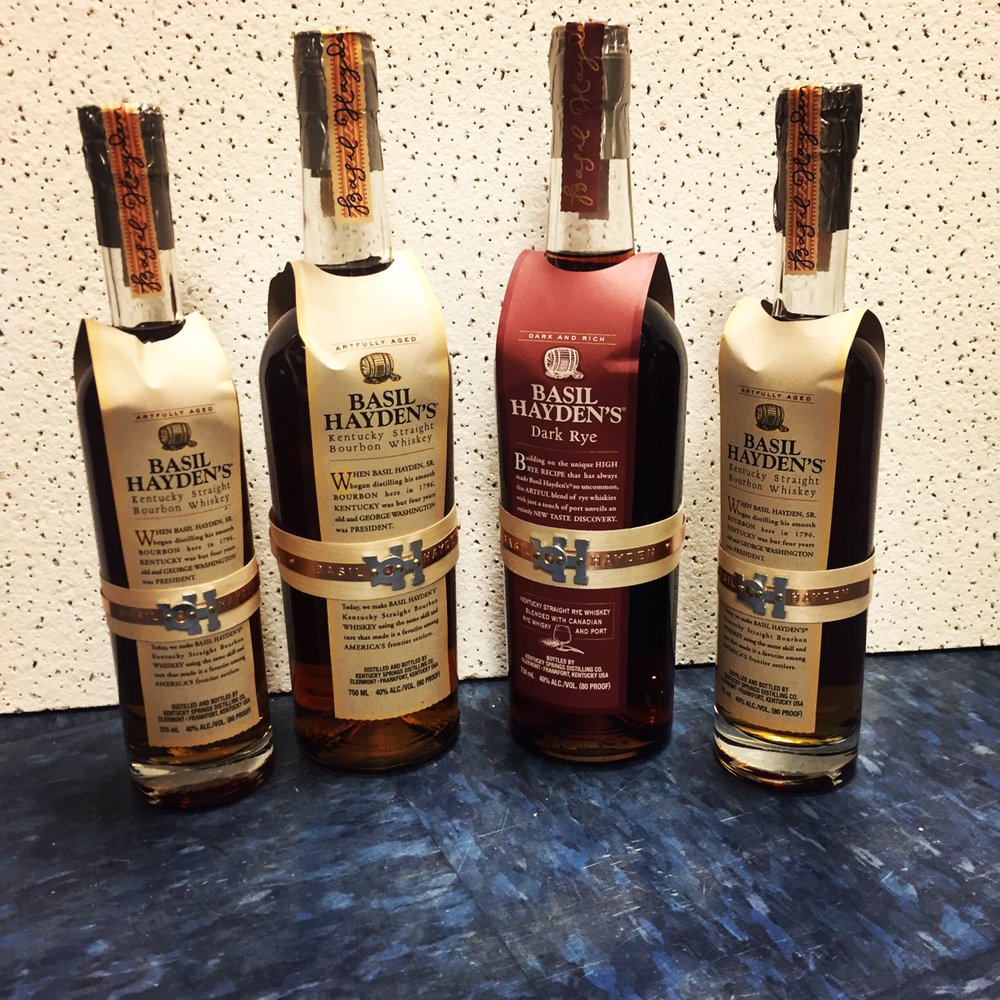 BEDLAM WINE AND SPIRITS Updated August 2024 55 Photos 2036 E 81st