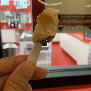 Bruster's Real Ice Cream - Sample spoons 07.01.23 - Desserts Near Me - Yorba Linda, California