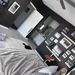 Eloff Perez - Las Vegas Realty Specialists - Black & Cherry RE