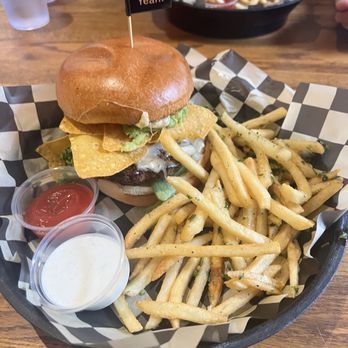 Union - Fiesta burger - Breweries Near Me - Oroville, California