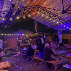 Le Chien Brewing - Nice outdoor space