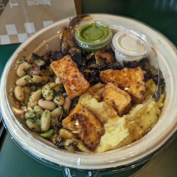 Dig Inn - Bowl (tofu, potatoes, cannellini, brussel sprouts) - New American Near Me - Bethesda, Maryland
