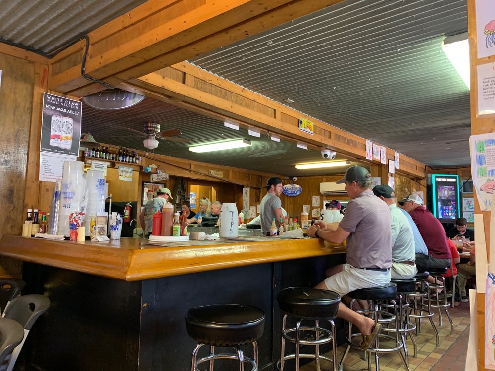 Hunt's Oyster Bar & Seafood Restaurant