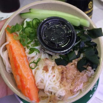 Genki Sushi - Noodle, imitation crab, cucumber, wakame (seaweed), fish flakes - Sushi Bars Near Me - Kaneohe, Hawaii