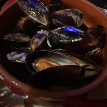 Le Chat Noir - Mussels in white & red wine - French Near Me - Riverside, California Le Chat Noir - Mussels in white & red wine - French Near Me - Riverside, California