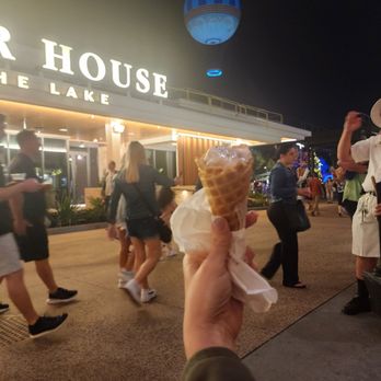 Salt & Straw - Waffle cone - Ice Cream & Frozen Yogurt Near Me - Orlando, Florida Salt & Straw - Waffle cone - Ice Cream & Frozen Yogurt Near Me - Orlando, Florida