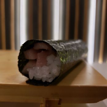 Temakase Hand Roll Bar - 2nd Ave - Yellowtail - Sushi Bars Near Me - New York, New York