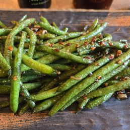 Stir-fried Green Beans炒四季豆
