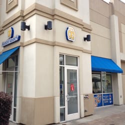 Auntie Anne's