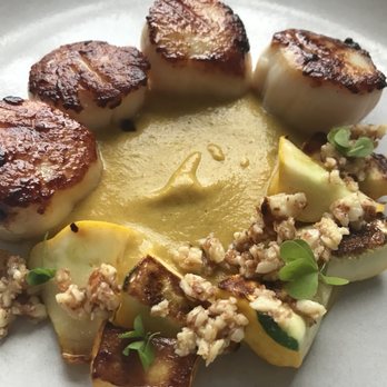 Henrietta Red - Scallops - New American Near Me - Nashville, Tennessee