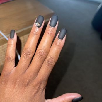 Twinkle Nails & Spa - Matte Black with a simple design - Nail Salons Near Me - Vacaville, California Twinkle Nails & Spa - Matte Black with a simple design - Nail Salons Near Me - Vacaville, California
