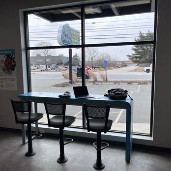 Mavis Tires & Brakes - Waiting area - Tires Near Me - Nashua, New Hampshire Mavis Tires & Brakes - Waiting area - Tires Near Me - Nashua, New Hampshire