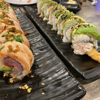 Kakuna Sushi - Gaijin Roll (left) and Caterpillar Roll (right) - Sushi Bars Near Me - Milpitas, California Kakuna Sushi - Gaijin Roll (left) and Caterpillar Roll (right) - Sushi Bars Near Me - Milpitas, California