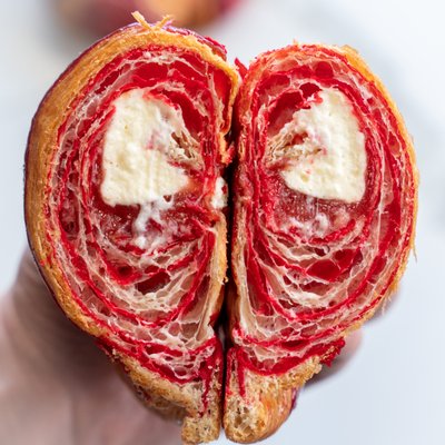 Patis Bakery by null