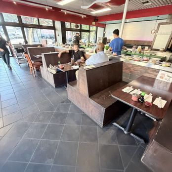 541 Sushi Bar - inside - Sushi Bars Near Me - Eugene, Oregon 541 Sushi Bar - inside - Sushi Bars Near Me - Eugene, Oregon