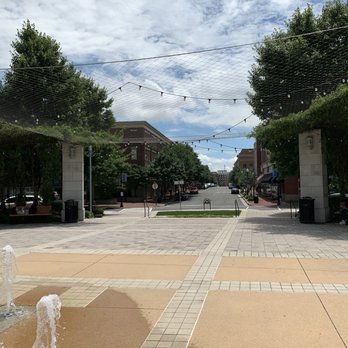 John Carlyle Square Park - Venues & Event Spaces Near Me - Alexandria, Virginia