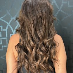 R & R Hair Styling Studio