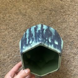 Angelo's Pottery Studio - Glazed vase, pot and fired