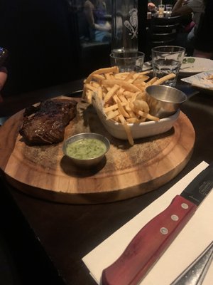 Lucille's Oyster Dive by null