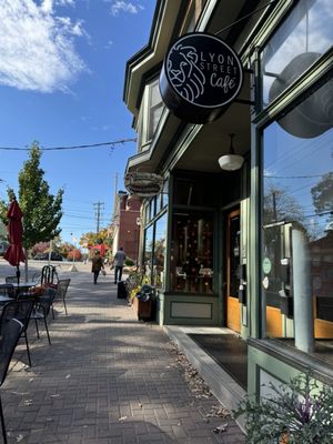 Lyon Street Cafe by null