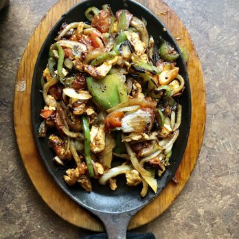 Los Tarascos - Chicken Fajitas - Mexican Near Me - Kings Mountain, North Carolina