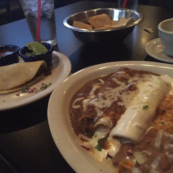 Frankies - Chicken, beef, and a cheese enchilada with an a la carte fajita beef soft taco - Tex-Mex Near Me - Garland, Texas Frankies - Chicken, beef, and a cheese enchilada with an a la carte fajita beef soft taco - Tex-Mex Near Me - Garland, Texas