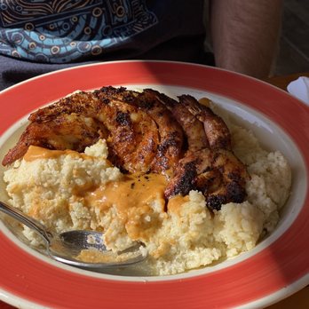 Surf Hut - Shrimp & Grits - Seafood Near Me - Destin, Florida