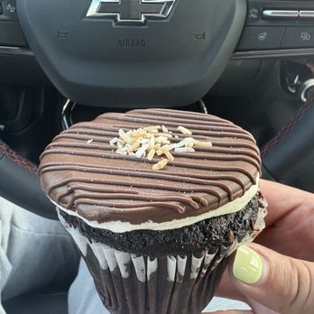 Dos Chris’ Bakery & Charcuterie - Chocolate Coconut cupcake - Bakeries Near Me - Phoenix, Arizona
