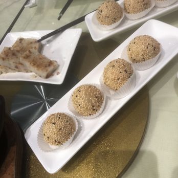 Paramount Chinese Seafood Restaurant - black sesame filled balls - Chinese Near Me - Vancouver, British Columbia Paramount Chinese Seafood Restaurant - black sesame filled balls - Chinese Near Me - Vancouver, British Columbia