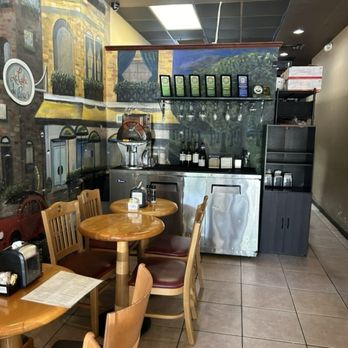 Le Cafe De Paris - Coffee & Tea Near Me - Orlando, Florida Le Cafe De Paris - Coffee & Tea Near Me - Orlando, Florida