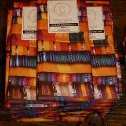 Urban Cacao - ~PERU~ 65% CACAO Grand Cru Origin taste profile: Fruity, Full aroma