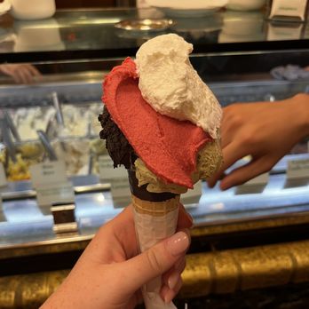 Giolitti - Ice Cream & Frozen Yogurt Near Me - Rome, RM Giolitti - Ice Cream & Frozen Yogurt Near Me - Rome, RM