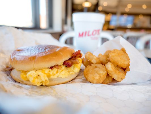 Milo's Hamburgers by null