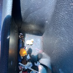 Chevron - Side passenger cup holder