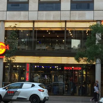 Hard Rock Cafe - Exterior - Spanish Near Me - Valencia, V