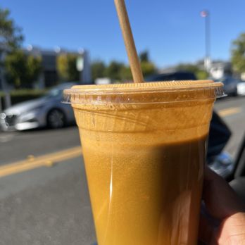 Main Squeeze - Orange You Glad smoothie: red apple, pear, carrots, celery, pear, ginger & tumeric. - Juice Bars & Smoothies Near Me - Alameda, California Main Squeeze - Orange You Glad smoothie: red apple, pear, carrots, celery, pear, ginger & tumeric. - Juice Bars & Smoothies Near Me - Alameda, California