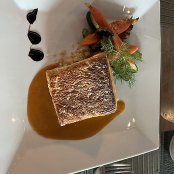 Ajenjo - Salmon - French Near Me - Rosarito, BCN Ajenjo - Salmon - French Near Me - Rosarito, BCN