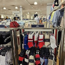 Tommy Hilfiger - Store