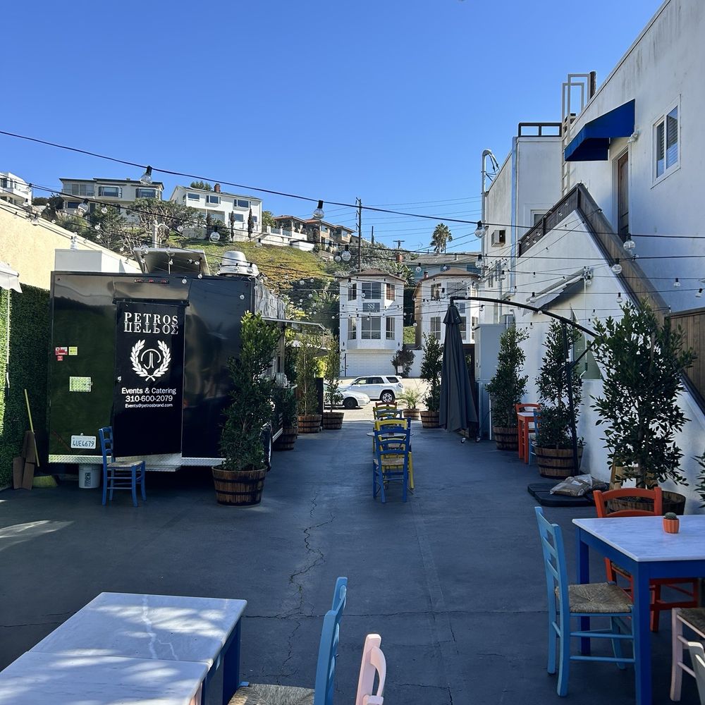 Petros Kafe - Cute string lights and atmosphere. Would love to see it at night. - Cafes Near Me - Los Angeles, California Petros Kafe - Cute string lights and atmosphere. Would love to see it at night. - Cafes Near Me - Los Angeles, California