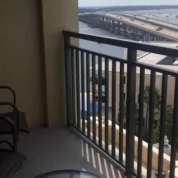 Emerald Grande Weddings - Resorts Near Me - Destin, Florida