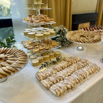 Night Owl Sweet Shoppe - Beautiful Wedding Dessert Table - Desserts Near Me Night Owl Sweet Shoppe - Beautiful Wedding Dessert Table - Desserts Near Me