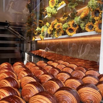 Cedric Grolet Opera - Bakeries Near Me - Paris Cedric Grolet Opera - Bakeries Near Me - Paris