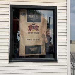 Big Ed's Smoke Pit