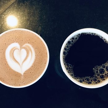Houndstooth Coffee - Coffee & Tea Near Me - Austin, Texas