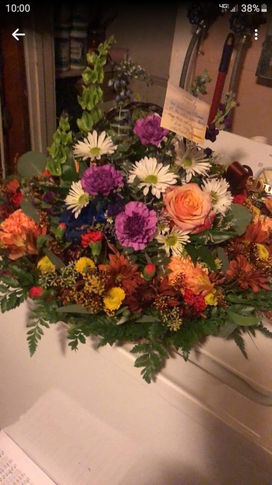 FAITH’S FLOWERS Updated July 2024 7 W St, Waterloo, New York Florists Phone Number Yelp