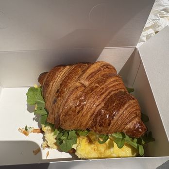 Sweet Dees Bakeshop - Pesto ricotta breakfast sandwich - Bakeries Near Me - Scottsdale, Arizona Sweet Dees Bakeshop - Pesto ricotta breakfast sandwich - Bakeries Near Me - Scottsdale, Arizona