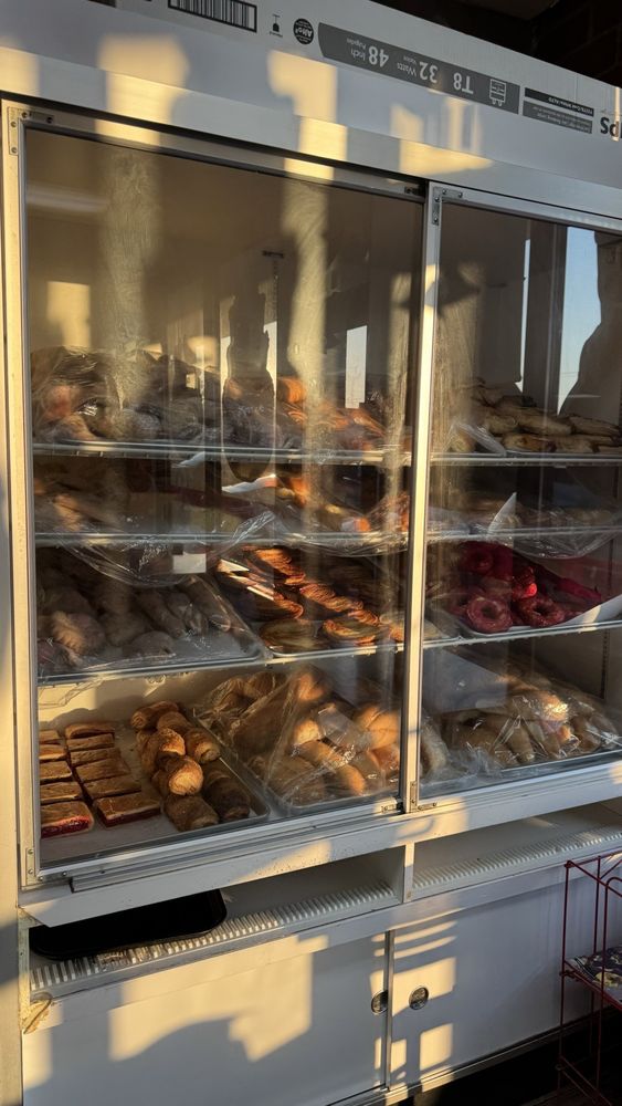 New York Pastries & Pasteleria