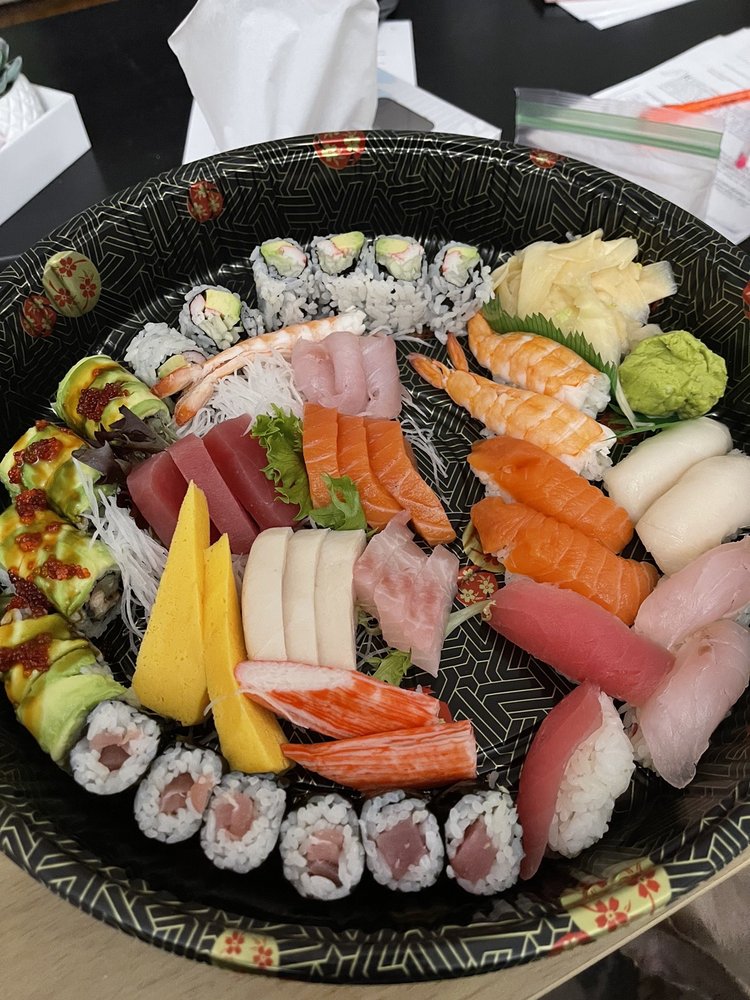 Sumo Japanese Sushi & Hibachi