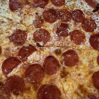 Fords Pizza Restaurant - Pepperoni pizza and Spicy Honey - Pizza Near Me - Fords, New Jersey Fords Pizza Restaurant - Pepperoni pizza and Spicy Honey - Pizza Near Me - Fords, New Jersey