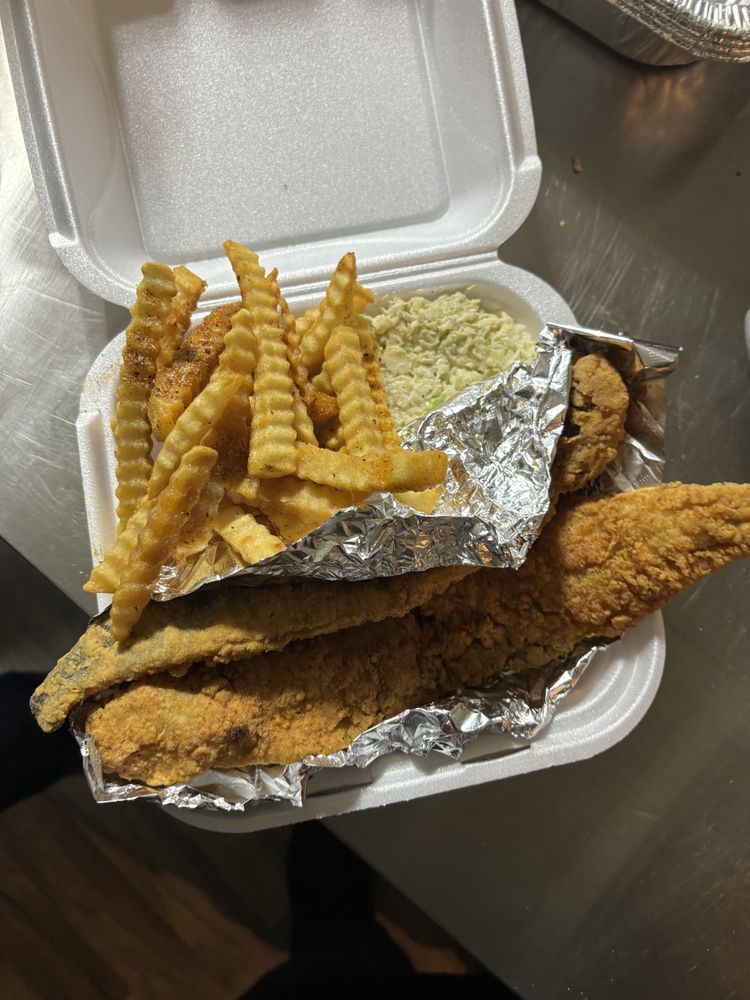 Food from Bigg Mac BBQ